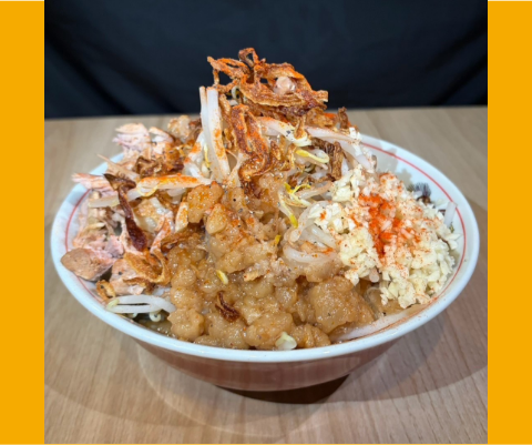 らぁ麺が好きすぎる人コラボの二郎系まぜそば